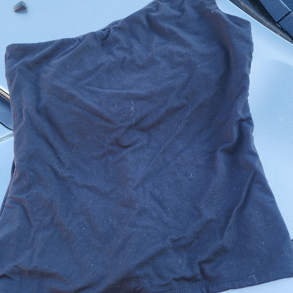 Cache one shoulder tank